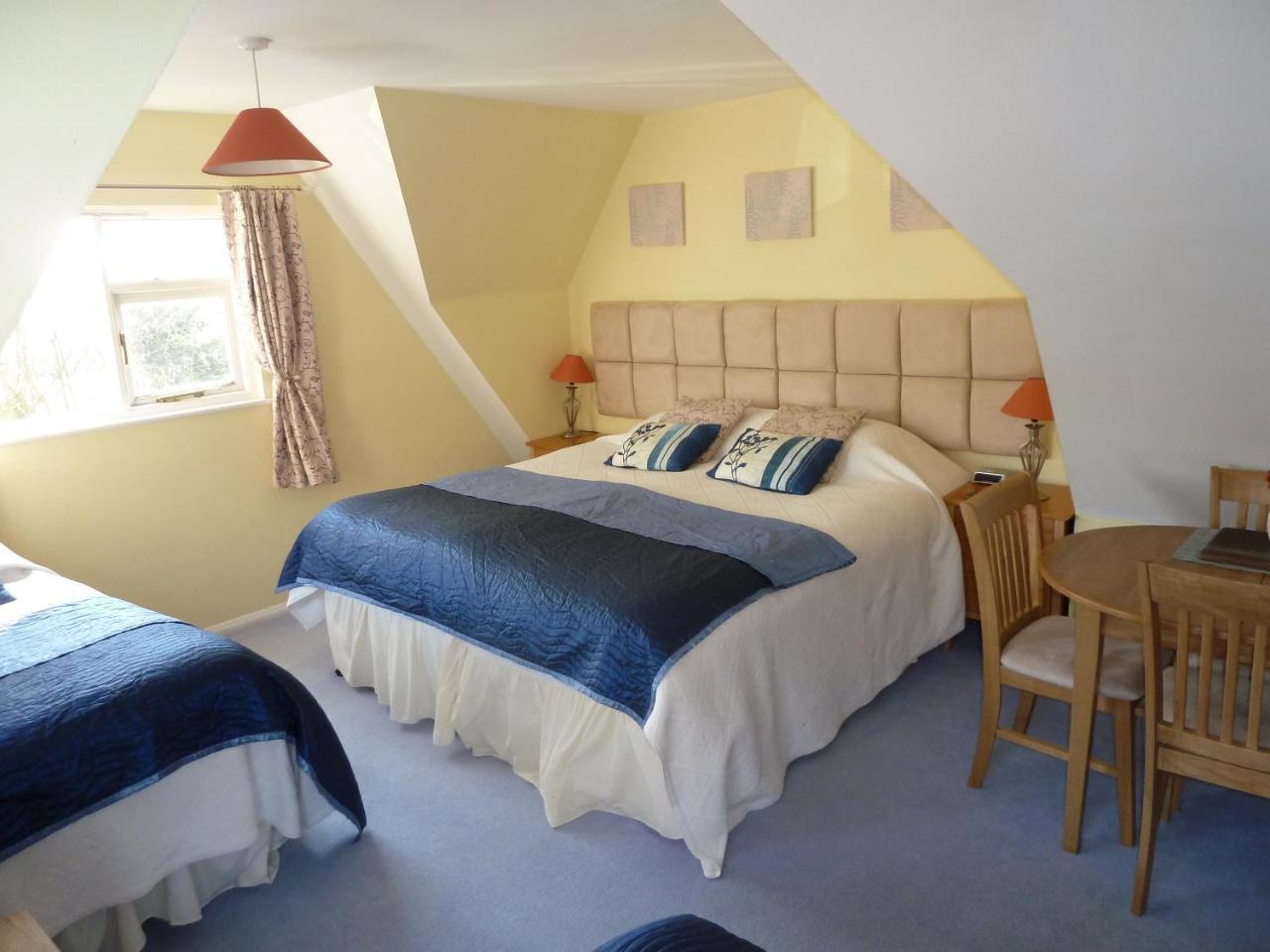 The Willows Guest House Takeley Bagian luar foto